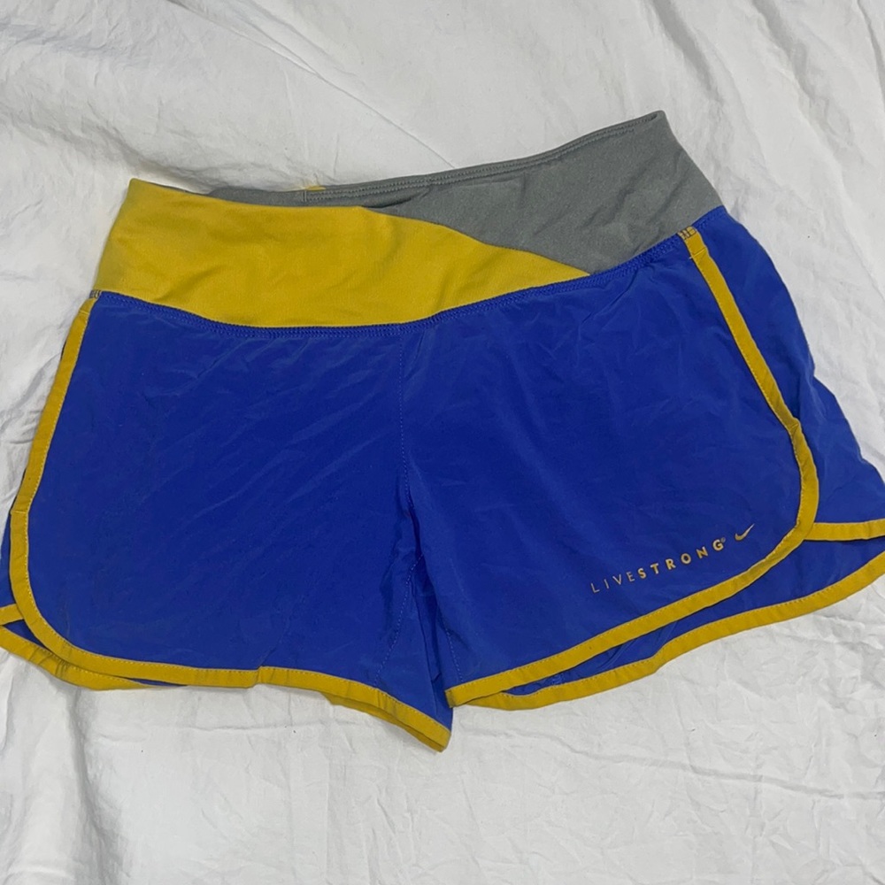 Nike Live strong, athletic shorts, women, extra small